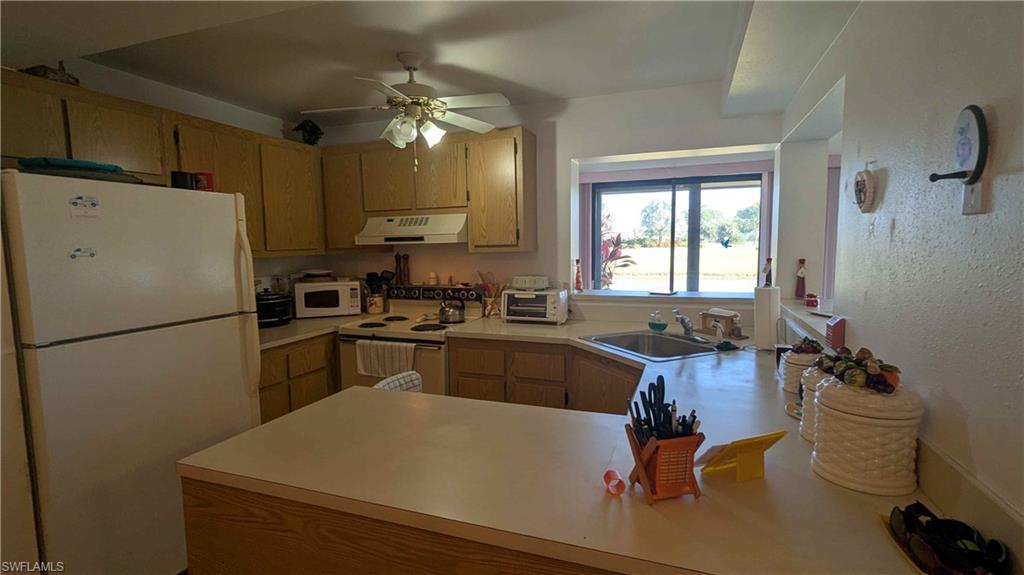 SEVEN LAKES - Residential