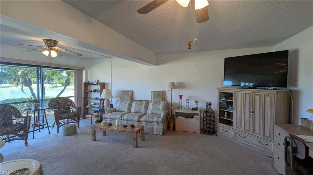 SEVEN LAKES - Residential