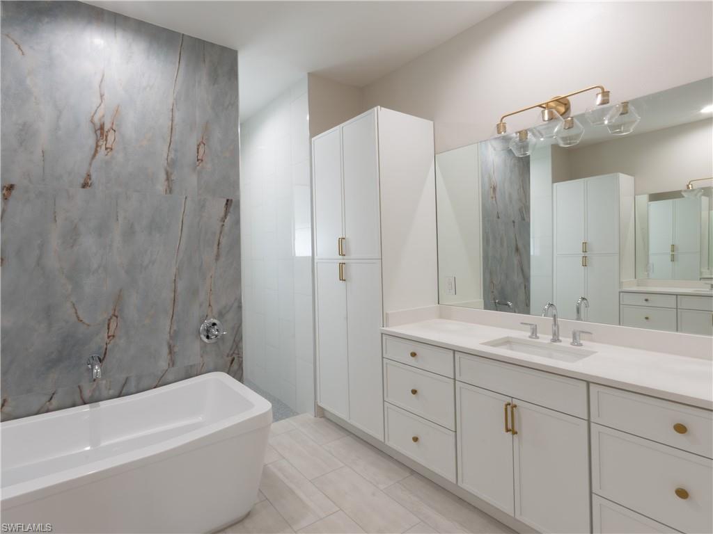 LAKEWOOD PARK - Residential