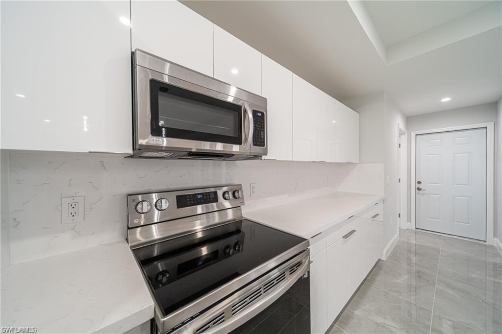 CAPE CORAL - Residential Lease