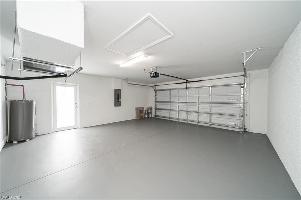 CAPE CORAL - Residential Lease