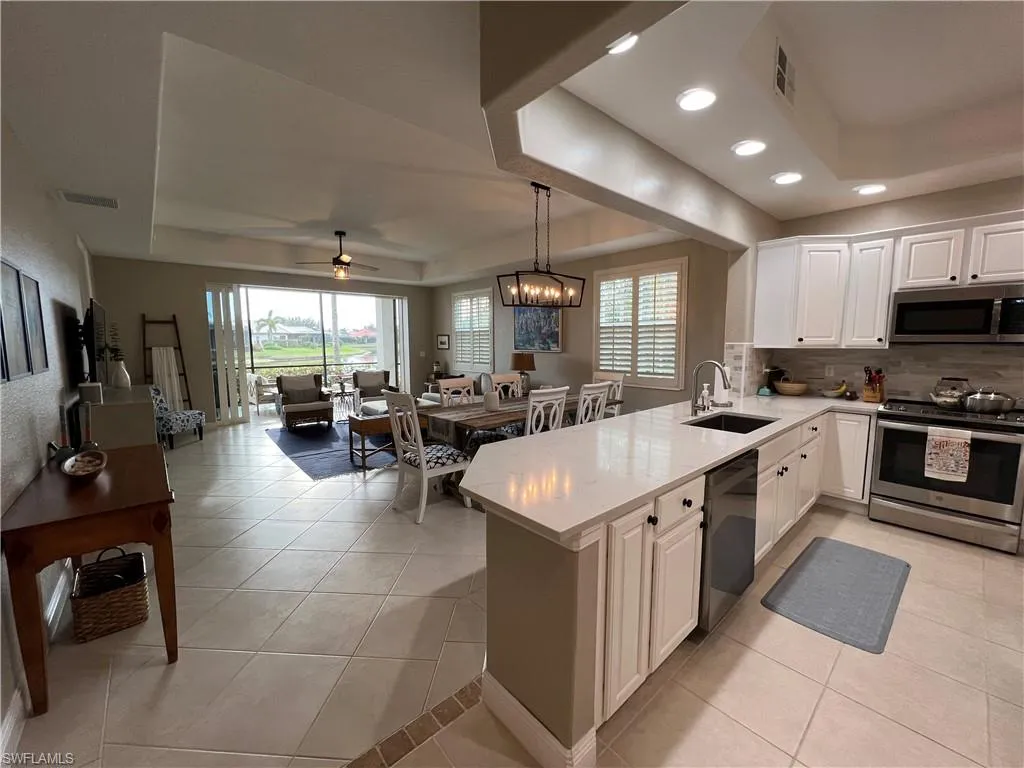 Naples, Florida 34113, United States, 3 Bedrooms Bedrooms, ,2 BathroomsBathrooms,Residential,Active,33450