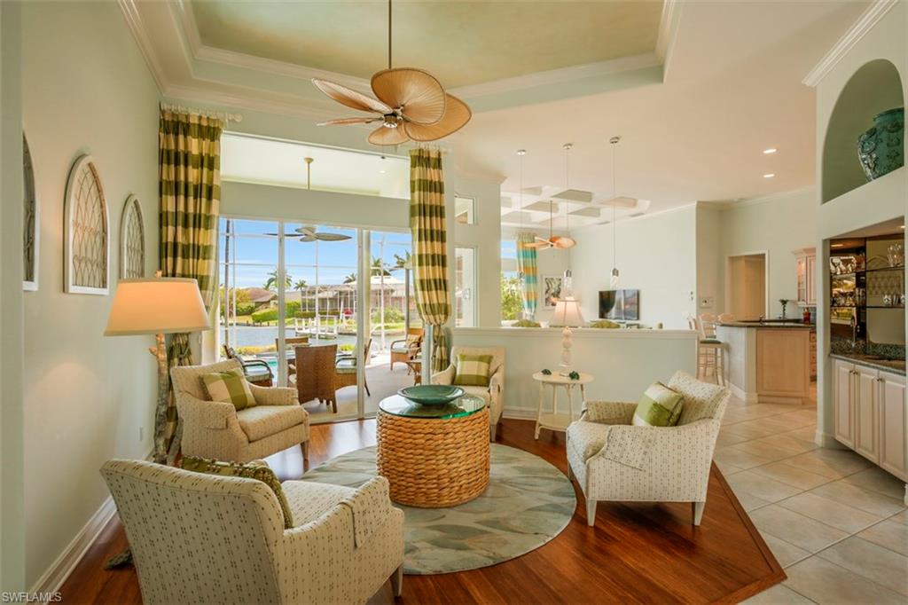 MARCO BEACH - Residential