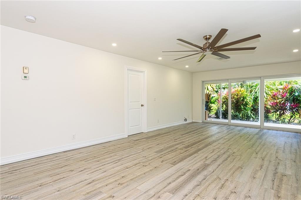 GLADES COUNTRY CLUB - Residential