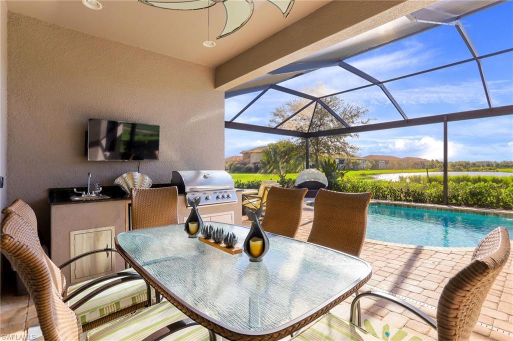 ESPLANADE - Residential