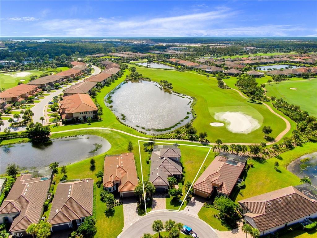 ESPLANADE - Residential