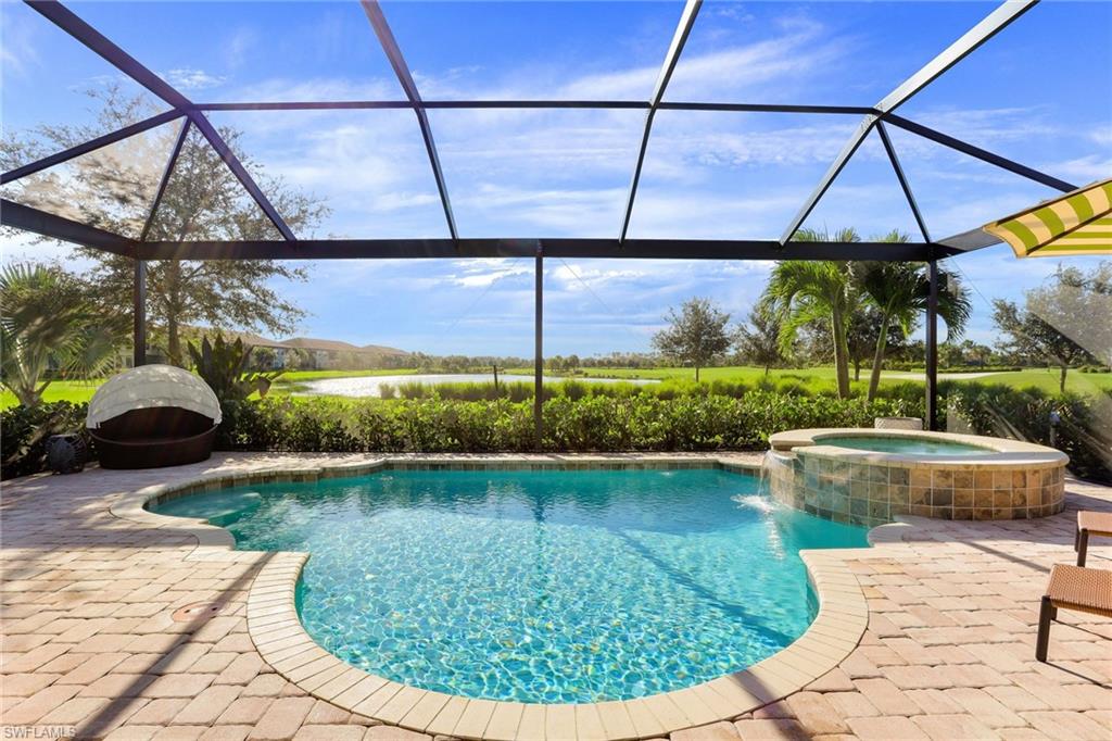 ESPLANADE - Residential