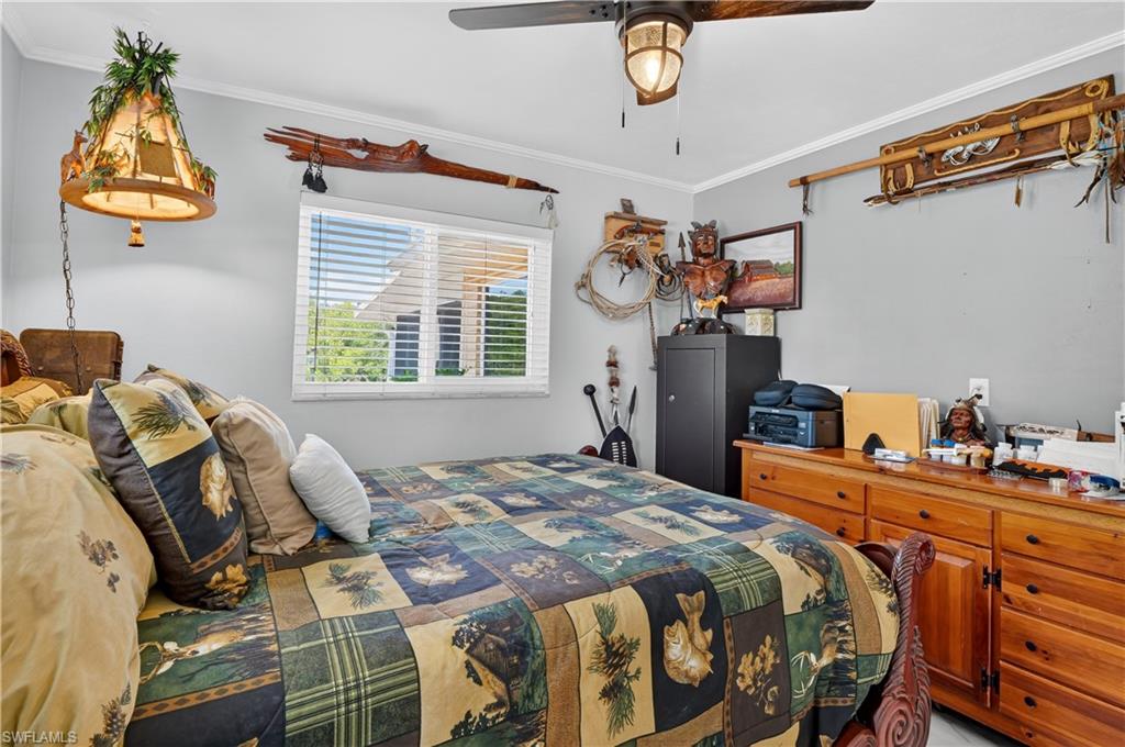 BELLE AIRE LAGOON - Residential