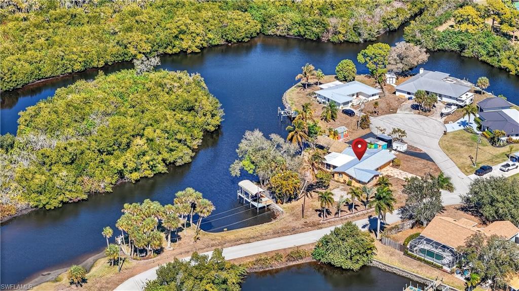 BELLE AIRE LAGOON - Residential