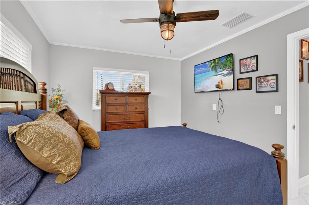 BELLE AIRE LAGOON - Residential