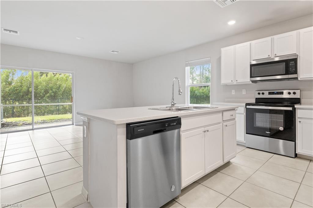 MEADOWOOD - Residential Lease