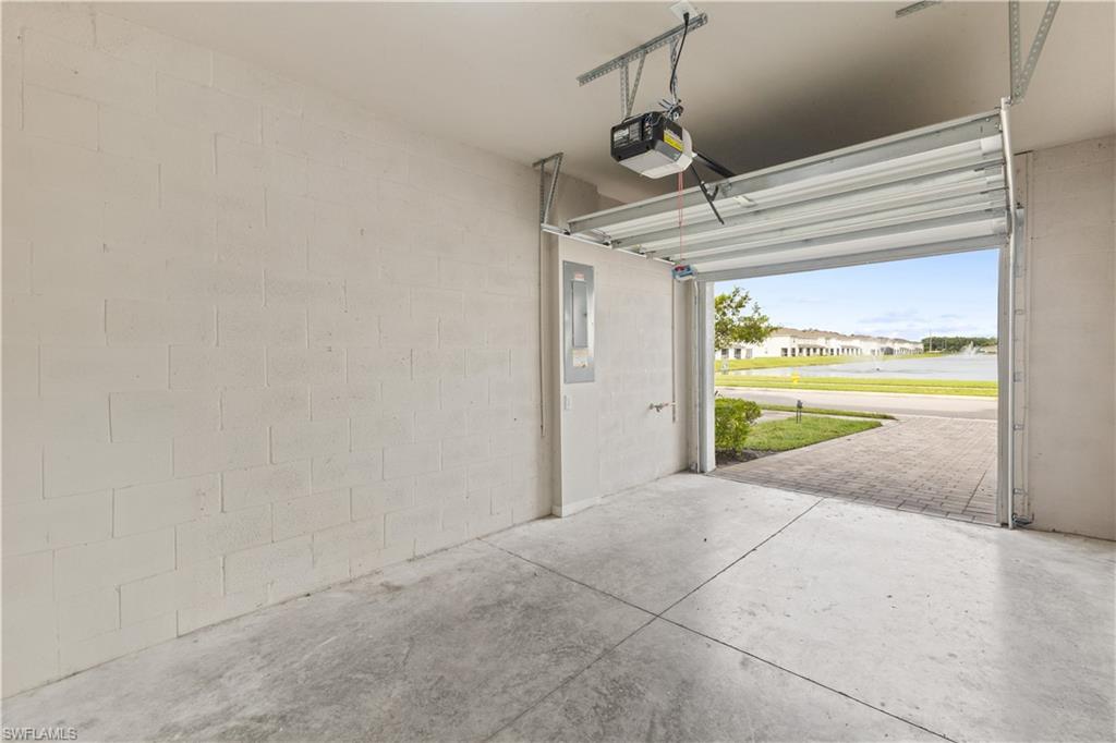 MEADOWOOD - Residential Lease