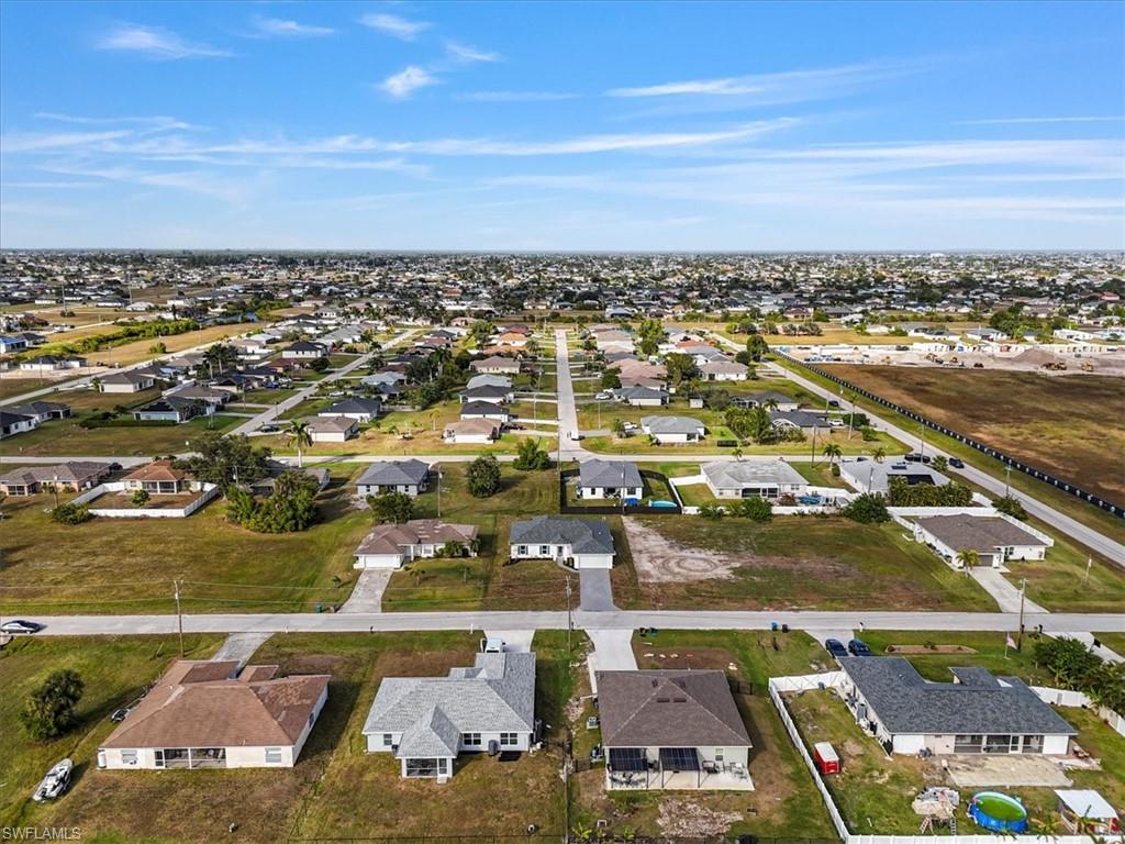CAPE CORAL - Residential
