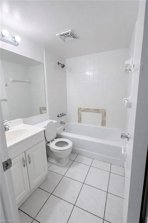 POINCIANA CONDO - Residential Lease