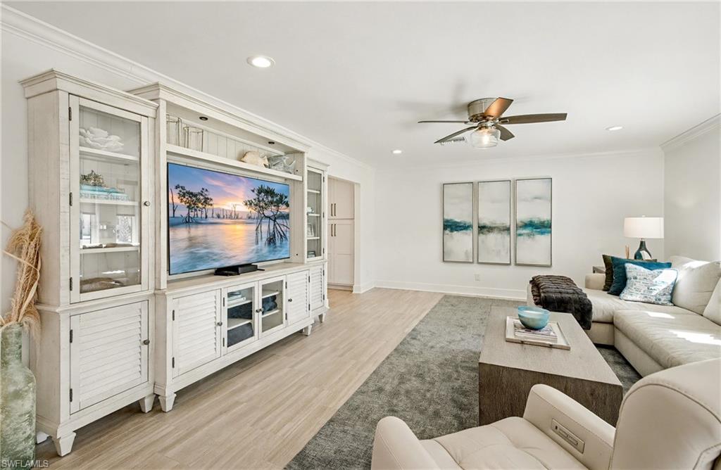 LAGUNA SHORES - Residential