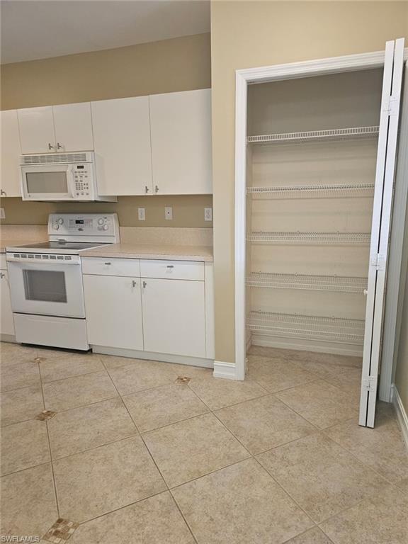 BLUE HERON - Residential Lease