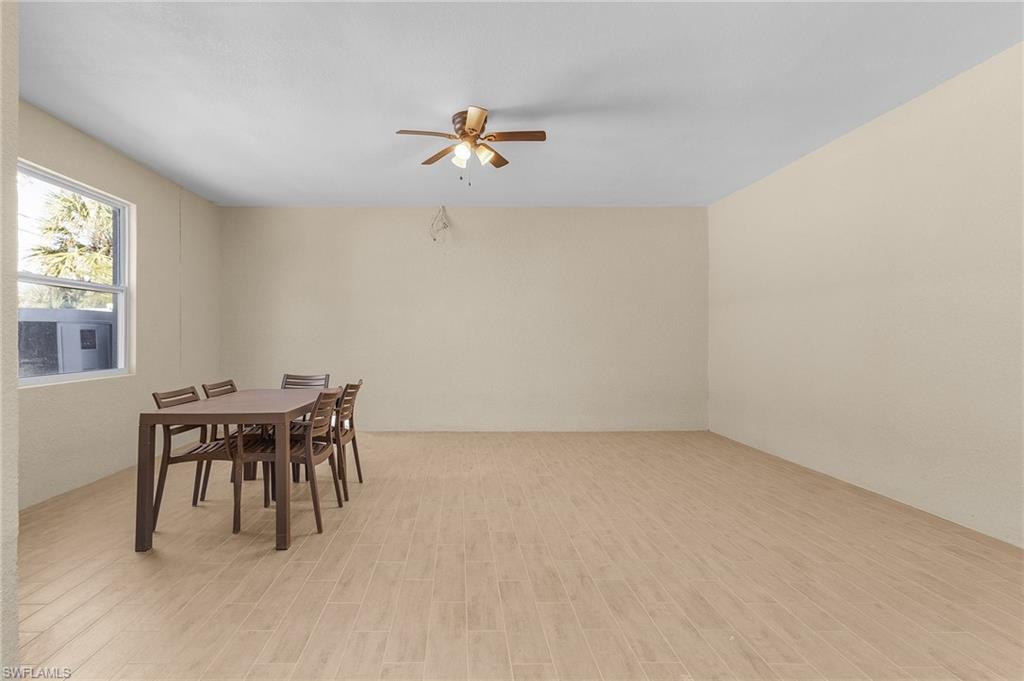 HYDE PARK - Residential