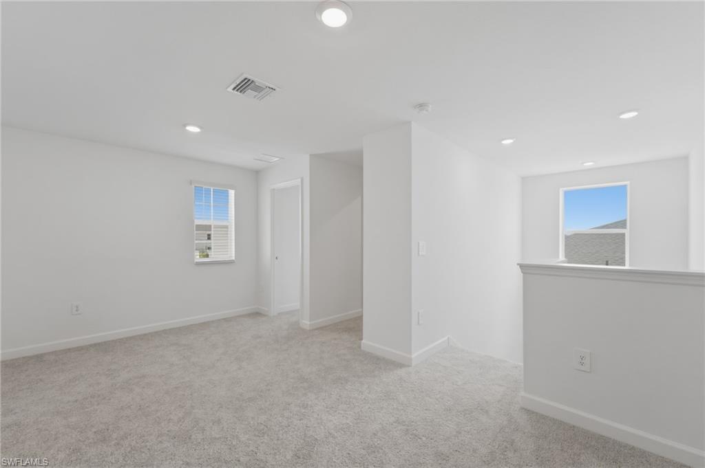 TUCKERS COVE - Residential