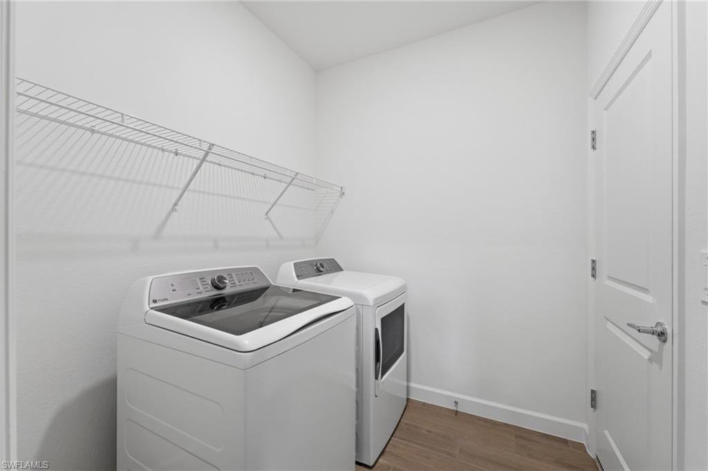 TUCKERS COVE - Residential