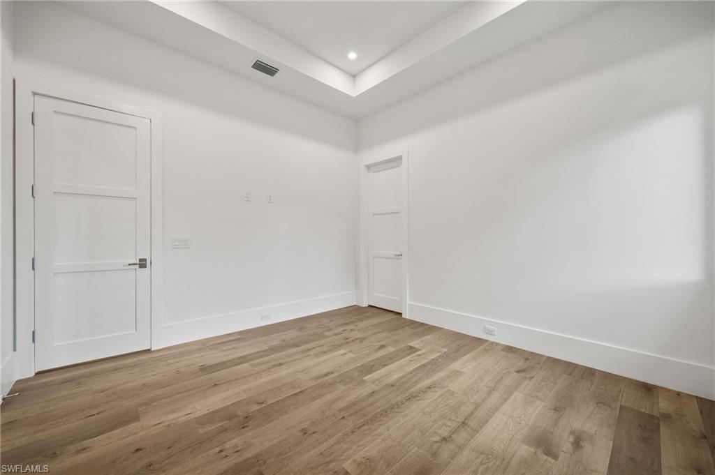 LOGAN WOODS - Residential