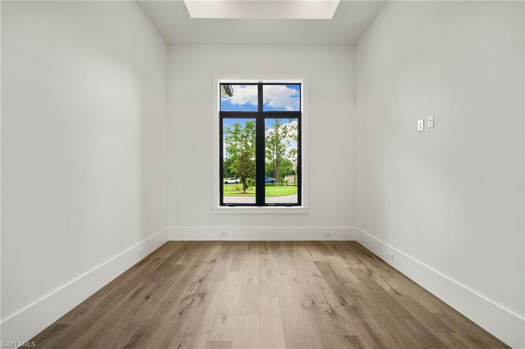 LOGAN WOODS - Residential