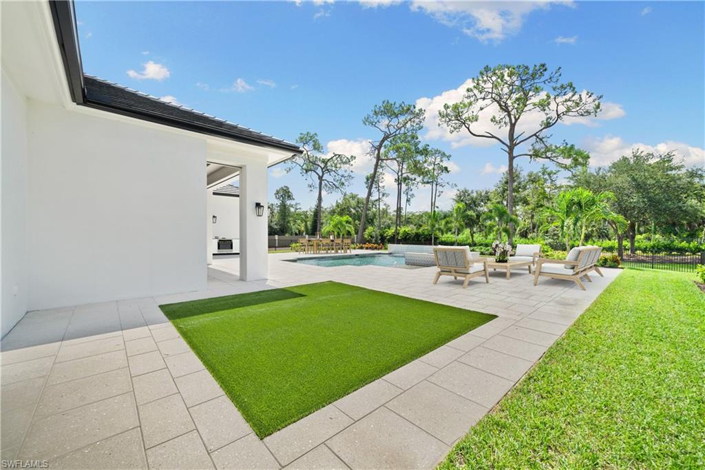 LOGAN WOODS - Residential