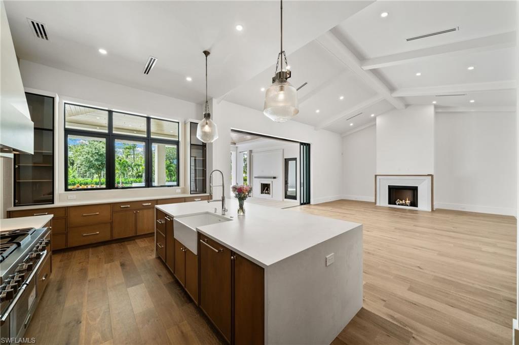 LOGAN WOODS - Residential