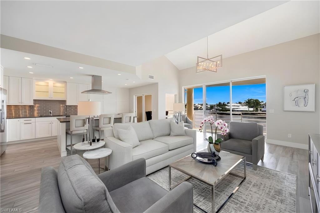 4530 Gulf Shore BLVD N 2-212