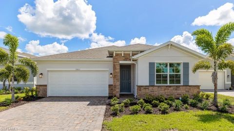 564 Spring Hill Lake LOOP CAPE CORAL FL 33993