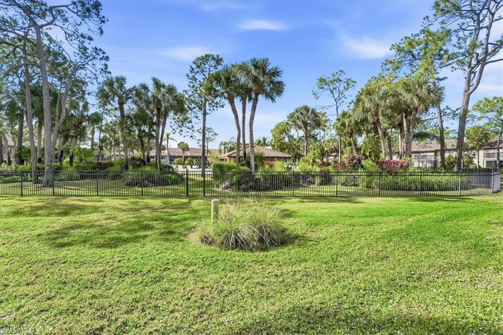 COACH HOUSE - Residential