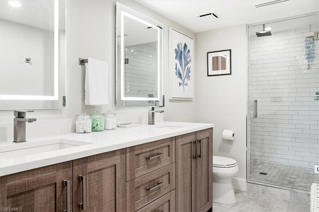 COACH HOUSE - Residential