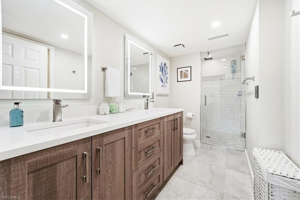 COACH HOUSE - Residential