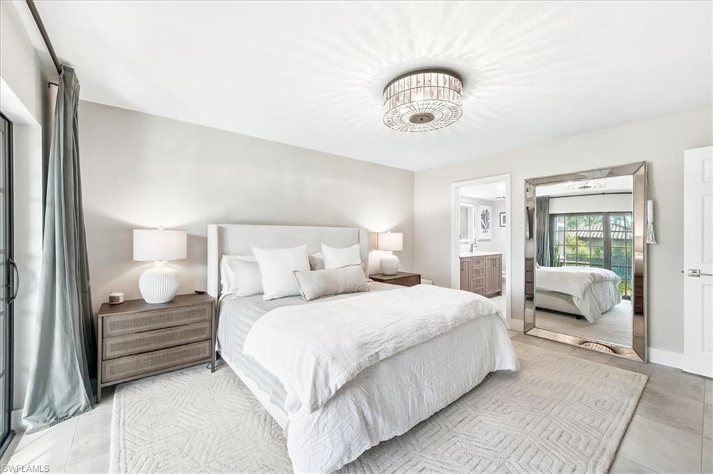 COACH HOUSE - Residential