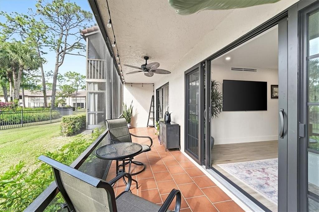 COACH HOUSE - Residential