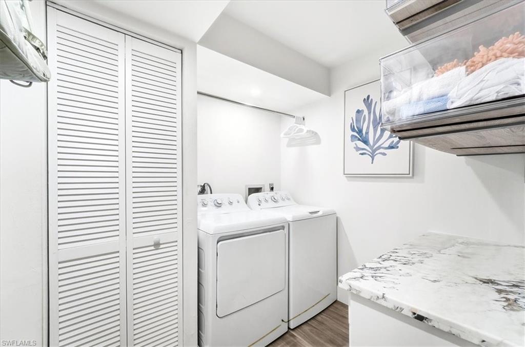 COACH HOUSE - Residential