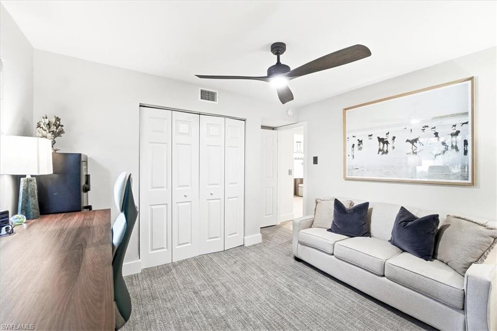 COACH HOUSE - Residential