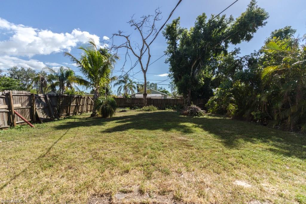 NAPLES BETTER HOMES - Residential