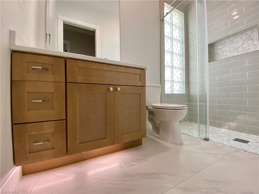 ISLAND WALK - Residential