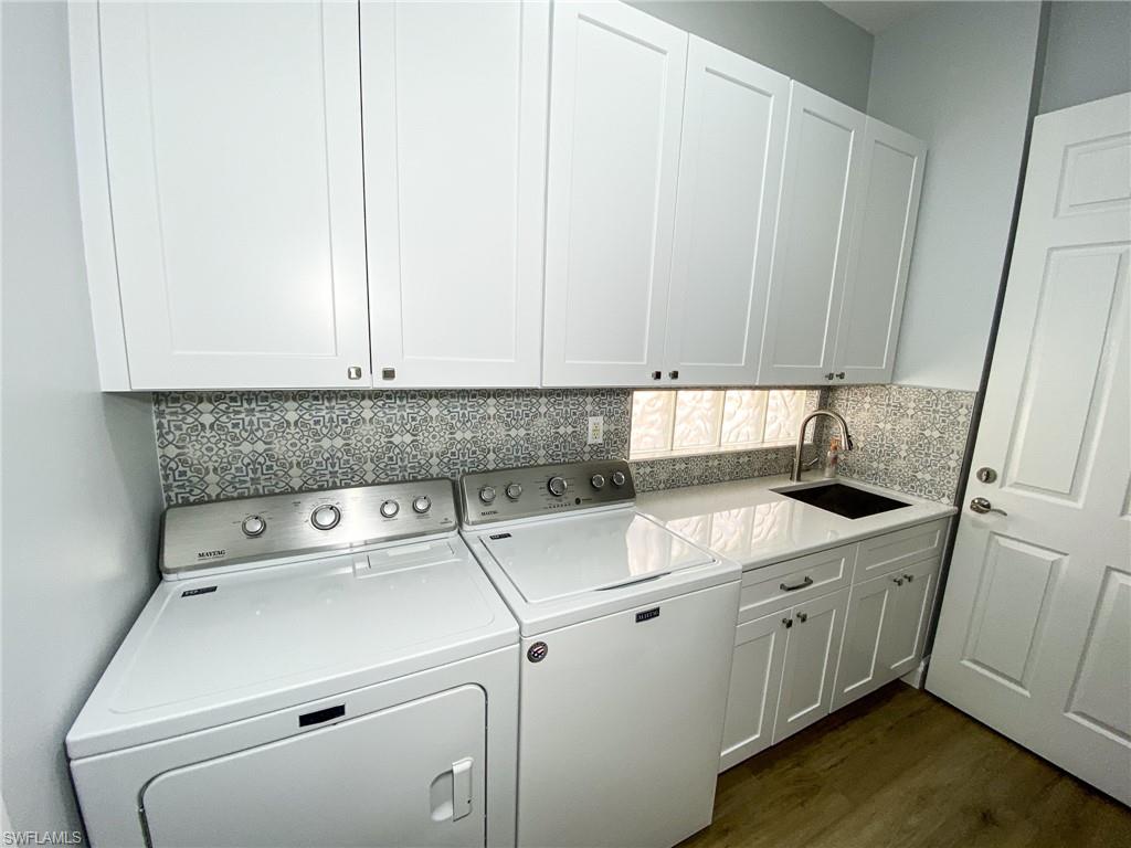 ISLAND WALK - Residential