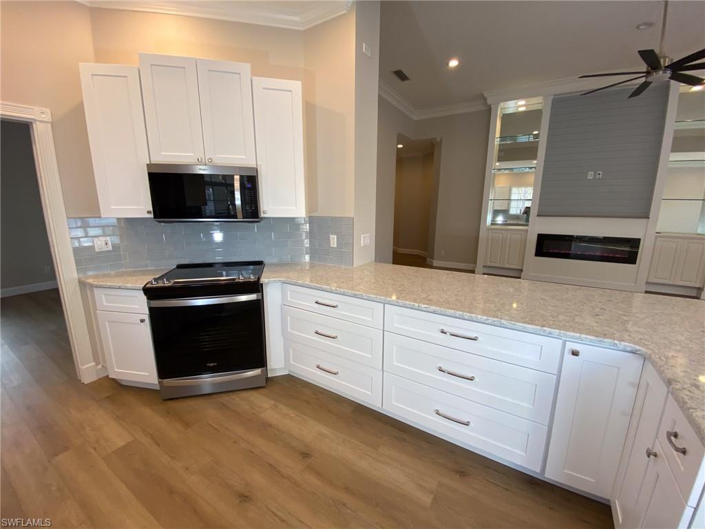 ISLAND WALK - Residential