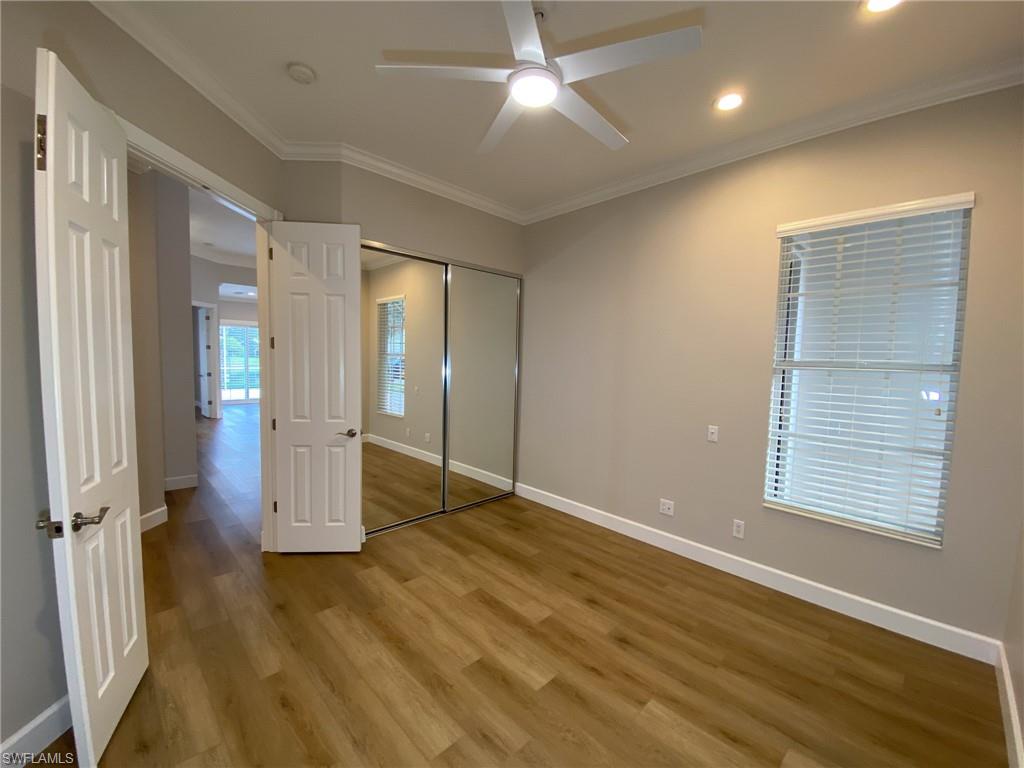 ISLAND WALK - Residential