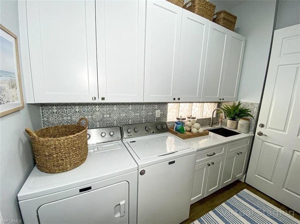 ISLAND WALK - Residential