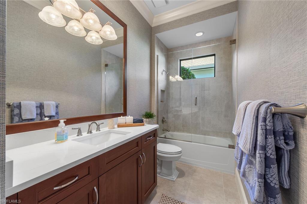 QUAIL WEST - Residential