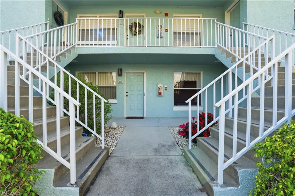 PIPERS POINTE - Residential