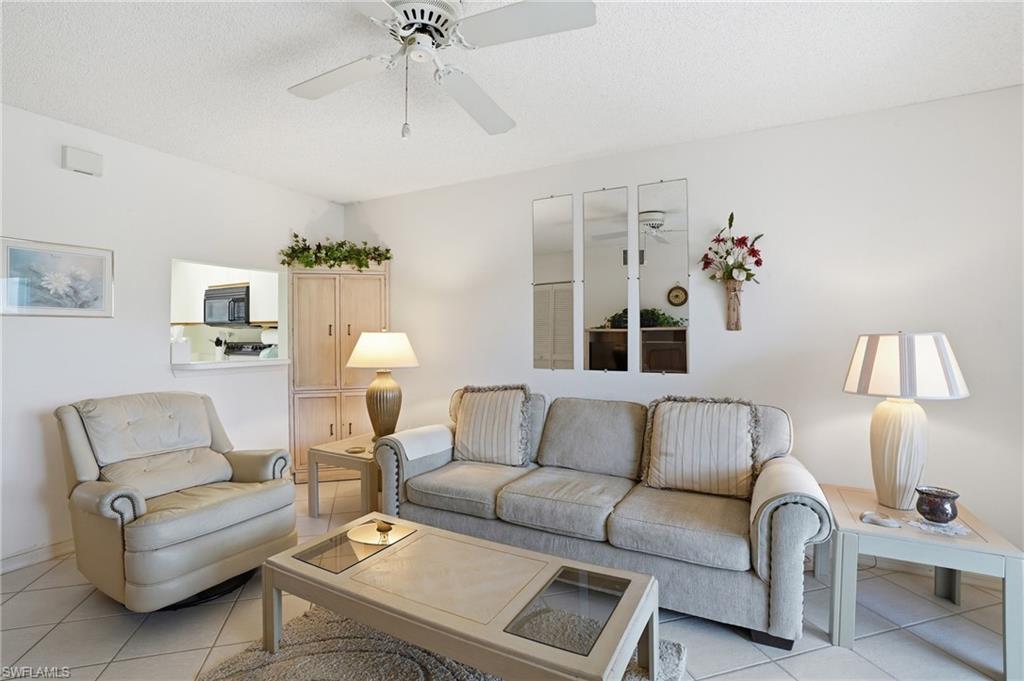 PIPERS POINTE - Residential