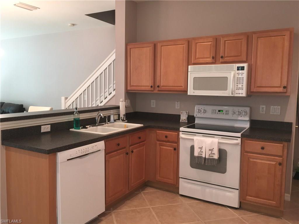 LAKEWOOD VILLAGE - Residential