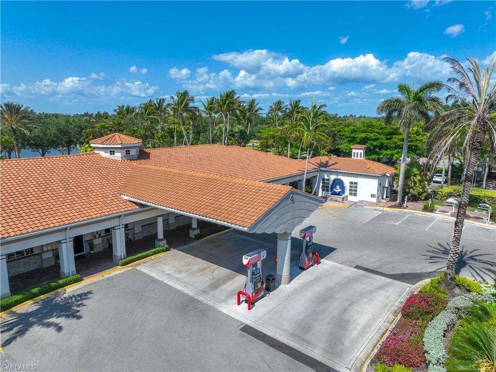 ISLAND WALK - Residential