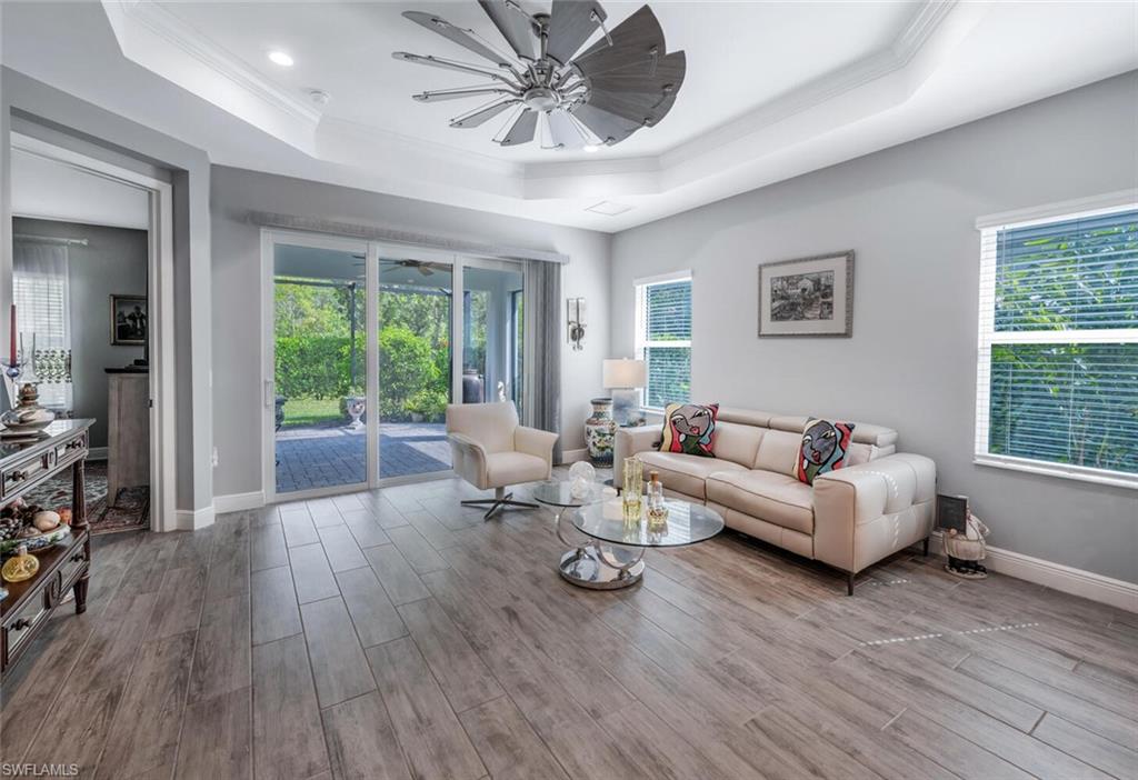 2167 Marquesa CIR