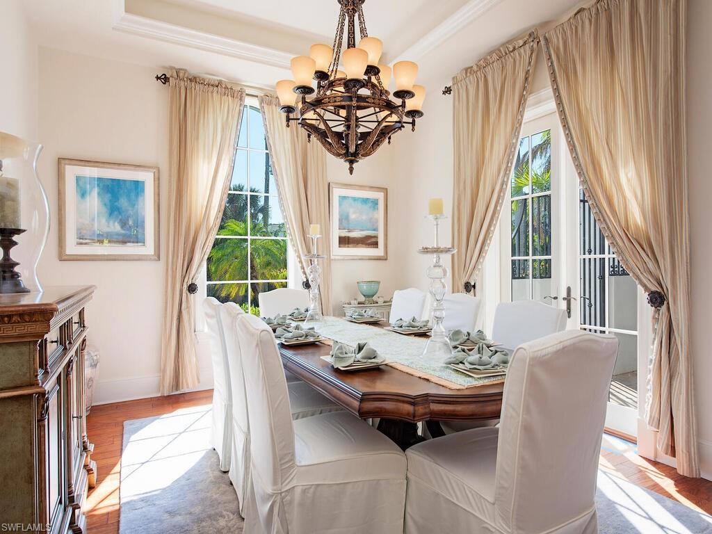 OLDE NAPLES - Residential