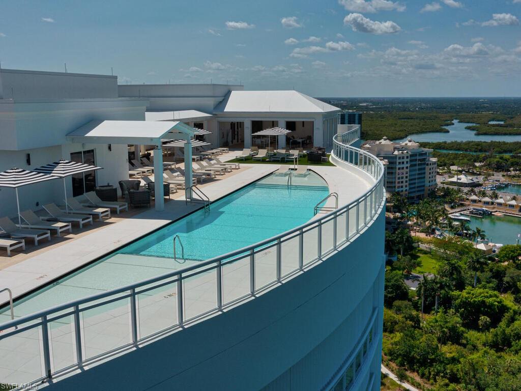 KALEA BAY TOWER 200 - Residential